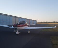 D-MFOG am Flugplatz Bonn-Hangelar