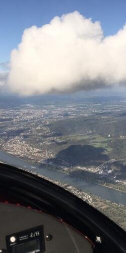 Z602 auf Konvektionsniveau kurz vor Koblenz