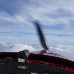 Rückflug von Langeoog mit MEDU über den Wolken